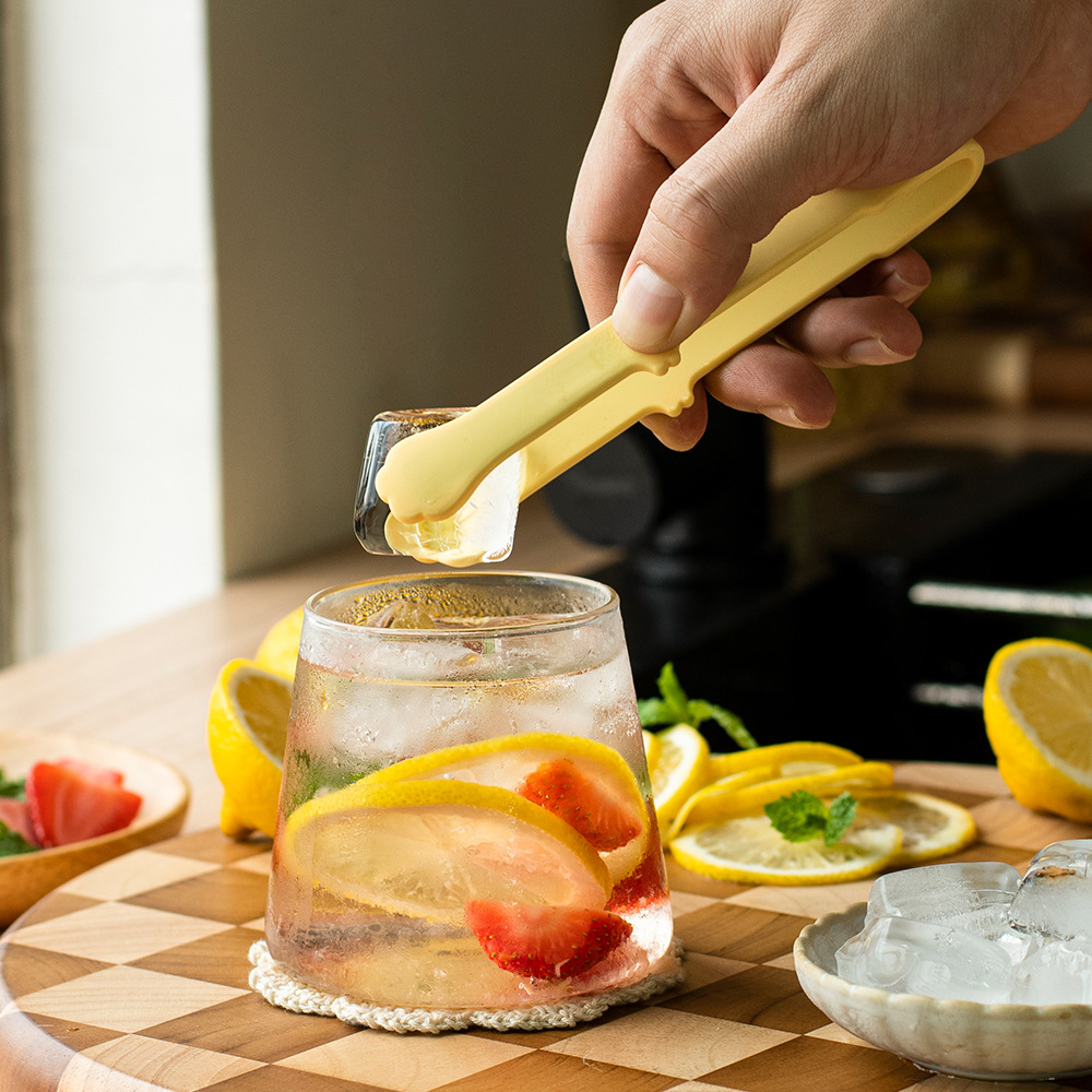 Pinces alimentaires en Silicon - Kitchen Gadgets For Seniors avis et prix