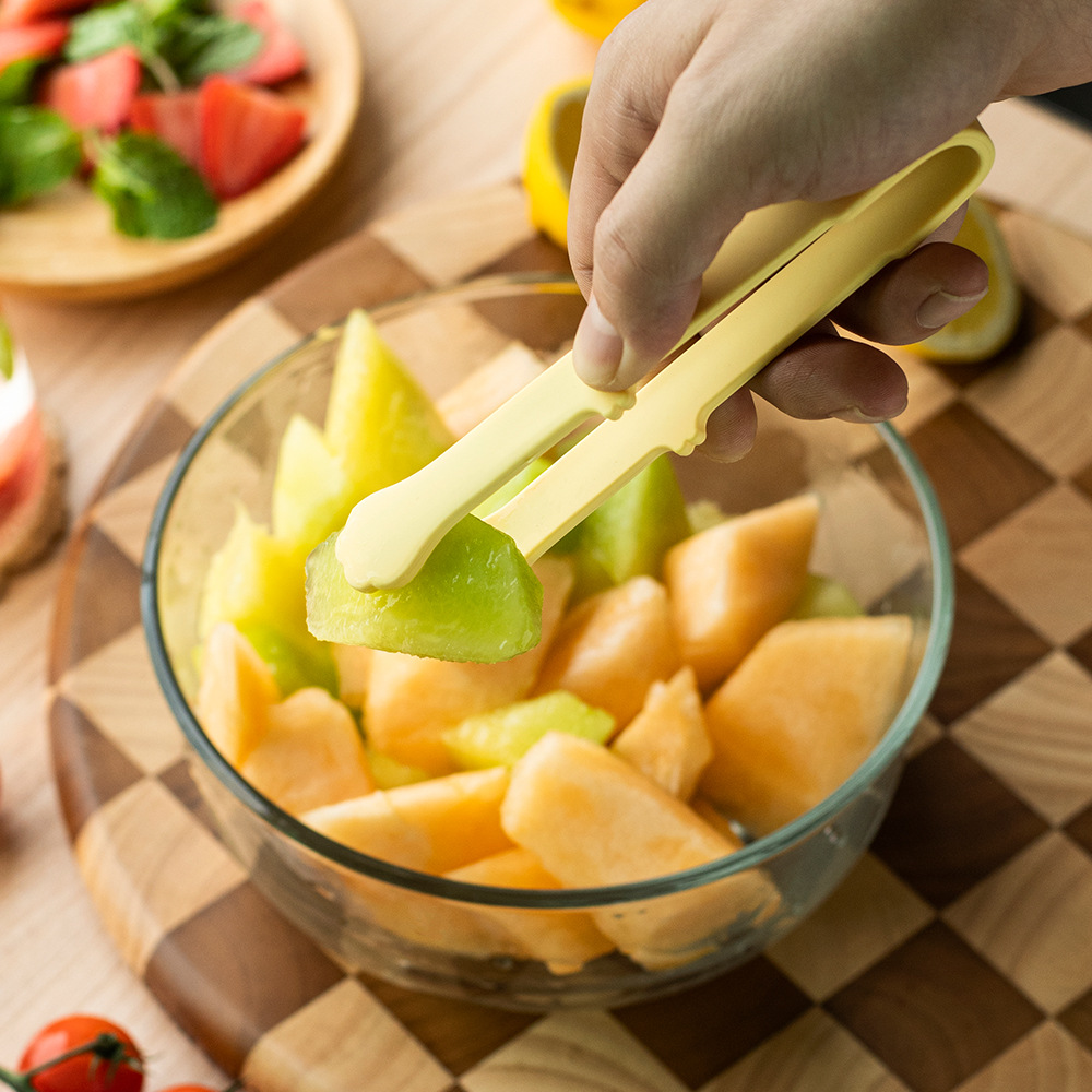 Pinces alimentaires en Silicon - Kitchen Gadgets For Seniors avis et prix