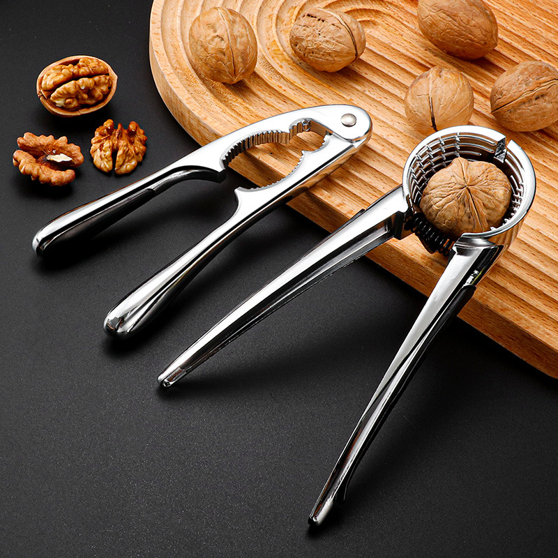 Cracker à noix manuel en acier - Kitchen Gadgets And Equipment avis et prix